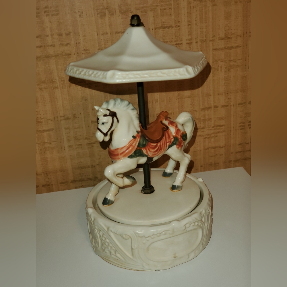 Quon Quon Carousel Horse